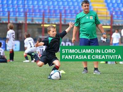 BAMBINI, CALCIO GIOCO E CREATIVITÀ